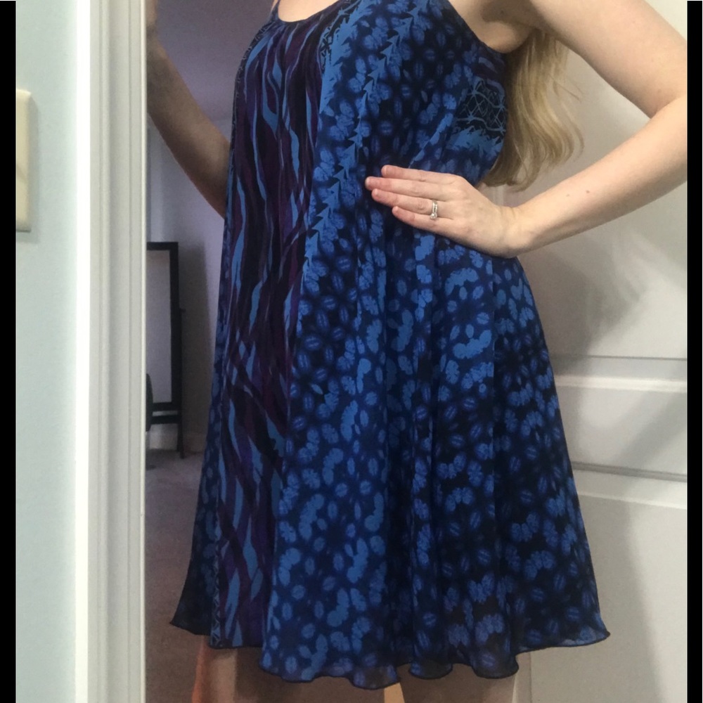 Express NWOT extra small flouncy short dress